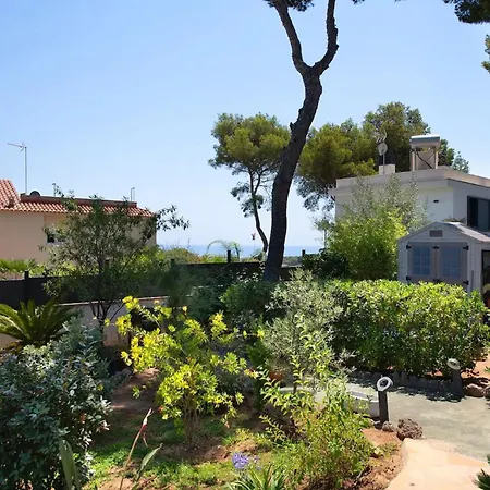 Ethel Villa Castelldefels